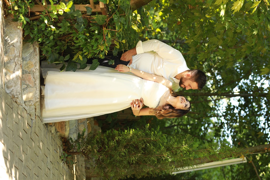 Romantik Kır Düğünü