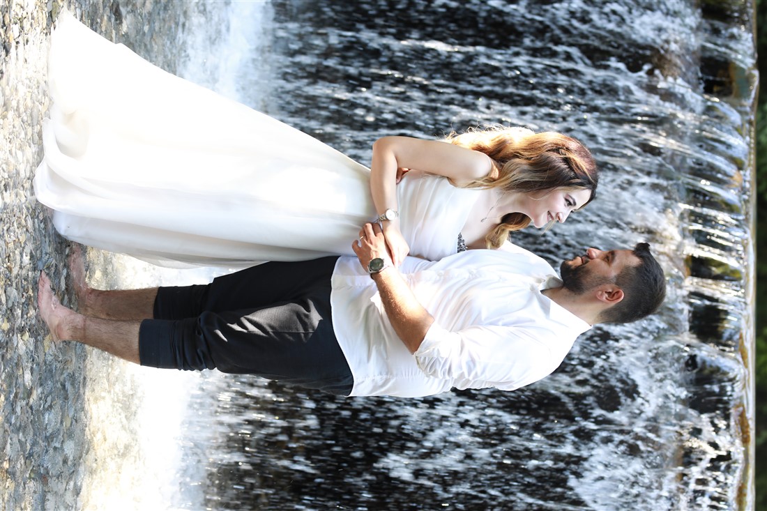 Romantik Kır Düğünü