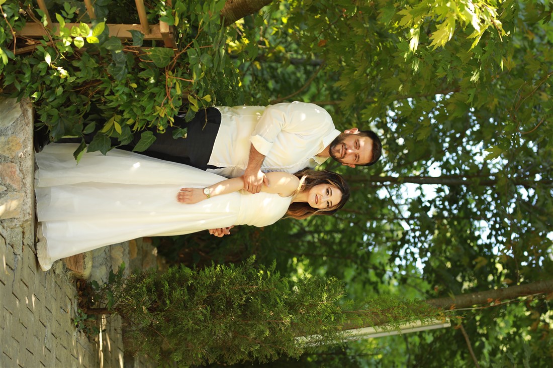 Romantik Kır Düğünü